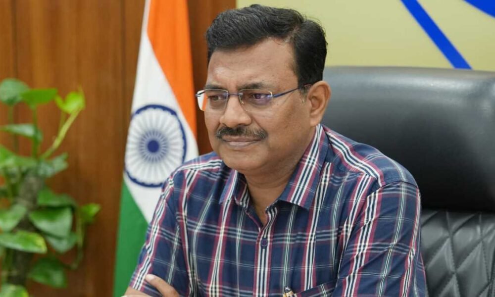 मुख्य सचिव आनंद बर्द्धन की अध्यक्षता में व्यय समिति की बैठक आयोजित