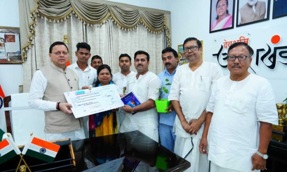 आपदा राहत हेतु सत्संग संस्था ने मुख्यमंत्री राहत कोष में प्रदान की ₹1 करोड़ की सहयोग राशि