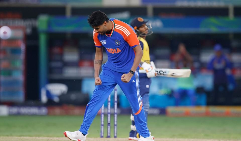 लक्ष्य-203, श्रीलंका की पारी भी 202 रन पर खत्म, सुपर ओवर में पहुंचा मुकाबला