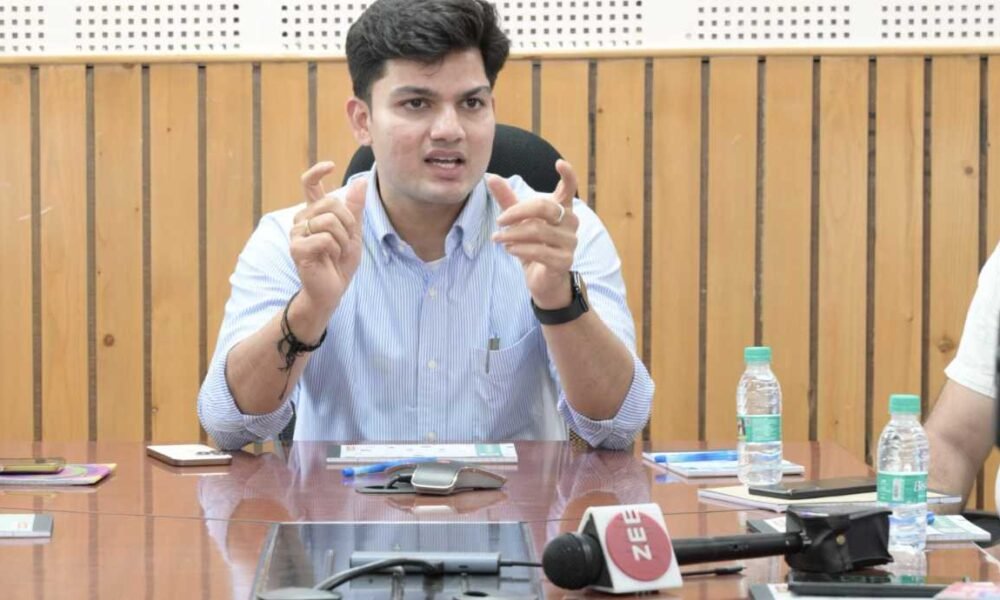 “जन-जन की सरकार, जन-जन के द्वार” अभियान के तहत मयकोटी में 24 दिसंबर को जिलाधिकारी की अध्यक्षता में आयोजित होगा बहुउद्देशीय शिविर